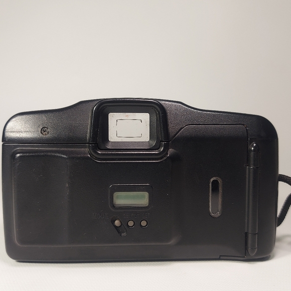 Canon Sure Shot Owl Date 35mm Point and Shoot Film Camera - Picture 5 of 8